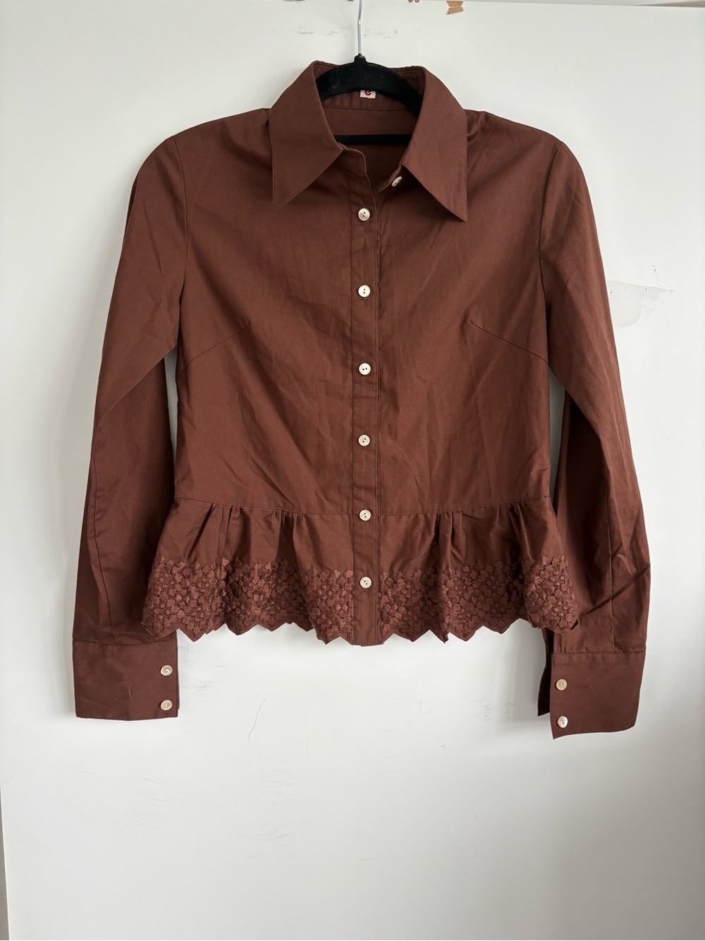 Japanese Boutique Brown Peplum Button-Up Blouse – Lace Hem – Free Size